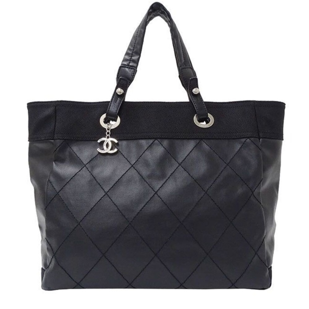 Chanel Paris black Leather Birriaz Tote